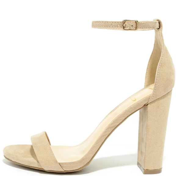 BNWT Lulu's suede block heel sandals (nude) - Picture 2 of 4
